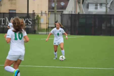 Rookie Ashley Seltzer led the Herd with five shots.