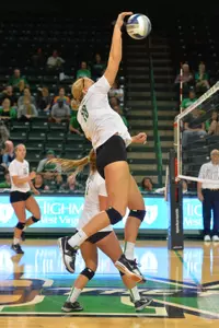 Senior Jillian Shemanski had six kills with a .308 hitting percentage