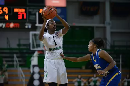 Leah Scott led the Herd with 17 points in the win over SIU.