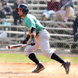 Leon singled in the 2nd inning