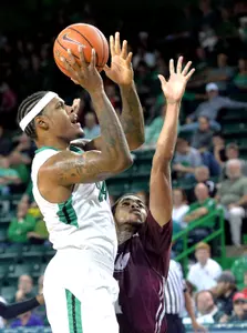 James Kelly led Marshall with 32 points.