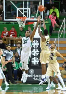 James Kelly five double-figure scorers for Marshall with 26 points.