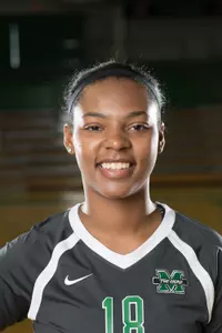 Freshman Madelyn Cole