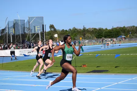 The Herd sends five relays to the historic Penn Relays