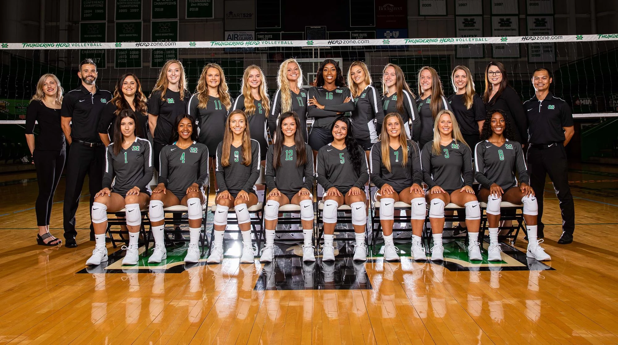 2019 Marshall Volleyball Team Photo