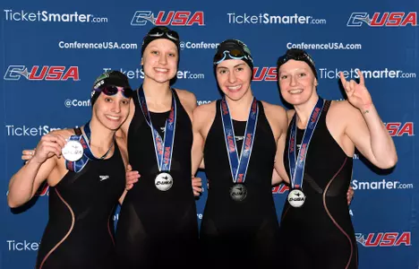 Hannah Robins, Darby Coles, Jordyn O'Dell, Catherine Bendziewicz