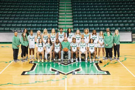 22-23 WBB Team