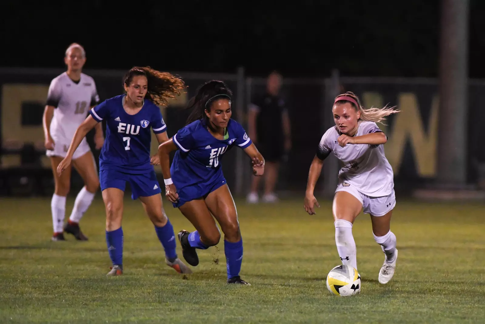 Mastodons vs. EIU on 8/27/2021