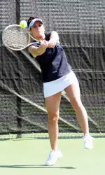 IPFW Squeaks Past Vikings, 4-3 Image