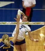 Mastodons Fall in Opener of UVSC/LaQuinta Invitational Image