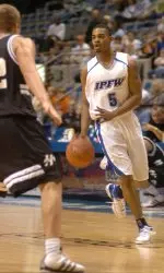 Carouthers Sinks Huntington in OT Image