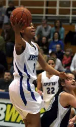 Johnson Sinks 1,015th Point in Loss to Valpo Image