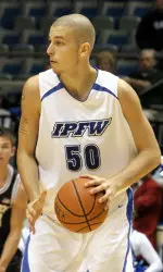 'Dons "Red-Hot" From the Floor Image