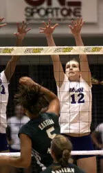 Musketeers Fight Past 'Dons in Game Five Image