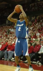 IPFW Shrugs Off Slow Start, Cruises to Win Image