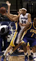 IPFW Glides Past Ospreys Image