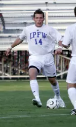 Men's Soccer Falls at Drake Image