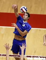 Mastodons Rally Past Patriots Image