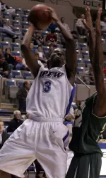 Scott's Second Half Assault Leads IPFW to Win Image