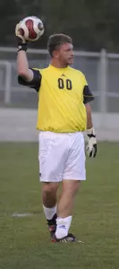 'Dons Drop Gritty Game to Grizzlies Image