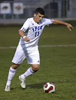 'Dons Fall as Detroit Titans up Defense Image