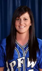 Softball Drops Conference Opener to Western Illinois Image