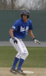 Valparaiso's Late Surge Downs 'Dons Image