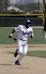 Baseball Splits Middle Two Games of Summit League Series at Southern Utah Image