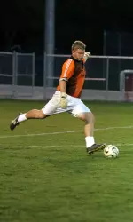 Mastodons tie Bulldogs in Exhibition Match Image