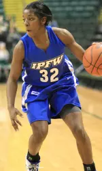 Late Chicago State Rally Dooms `Dons Image