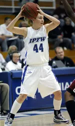 Sharp-Shooting Jaguars top IPFW 70-61 Image