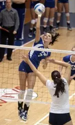 Mastodons Survive in Thriller over Oral Roberts Image