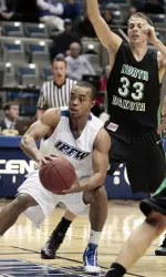 Mastodons Cruise Past North Dakota, 73-52 Image