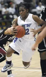 Jackson's Career Night Leads Mastodons to 17-Point Win Image