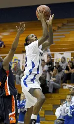 Late Run Sends `Dons to Sioux Falls Image