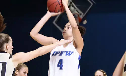 Stephanie Rosado vs. Manchester