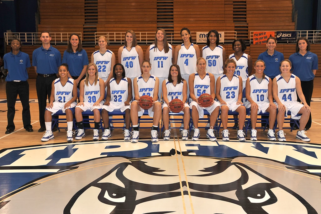 2009-10 WBB Team Pic