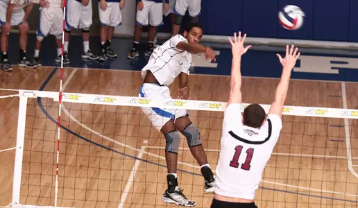 Shank, Fyfield Fuel Late Charge, but Mastodons Fall in Five Image