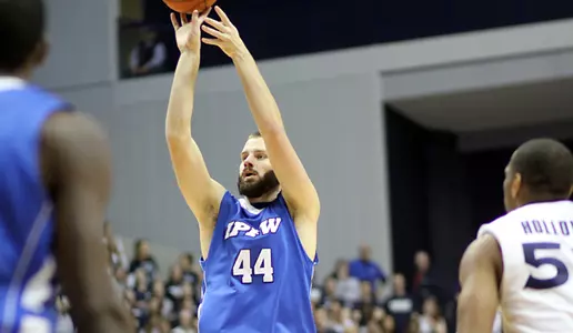 Trey McCorkle vs Xavier