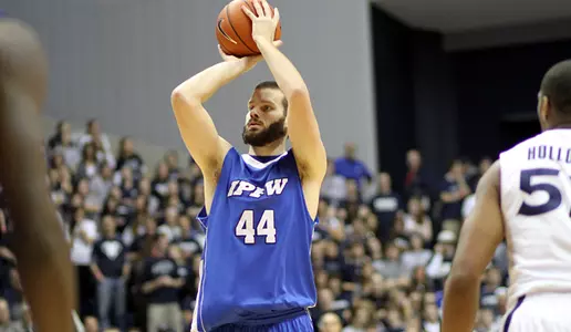 Trey McCorkle vs Xavier