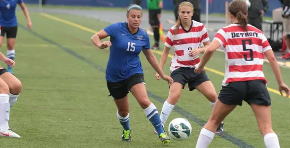 081213_lc_wsoc_at_detroit_mercy_0073_tessa_edwards.jpg