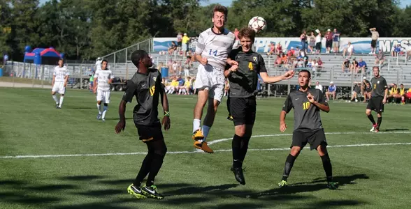 Corey Tom vs Valpo Action