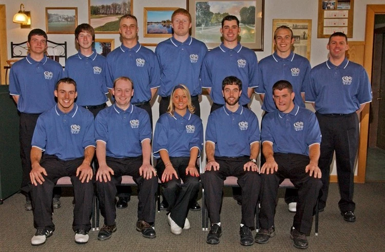 2003-04 Mens Golf Team