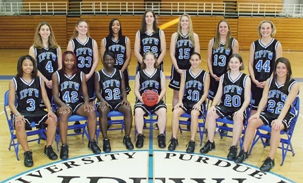 2003-04 WBB Team