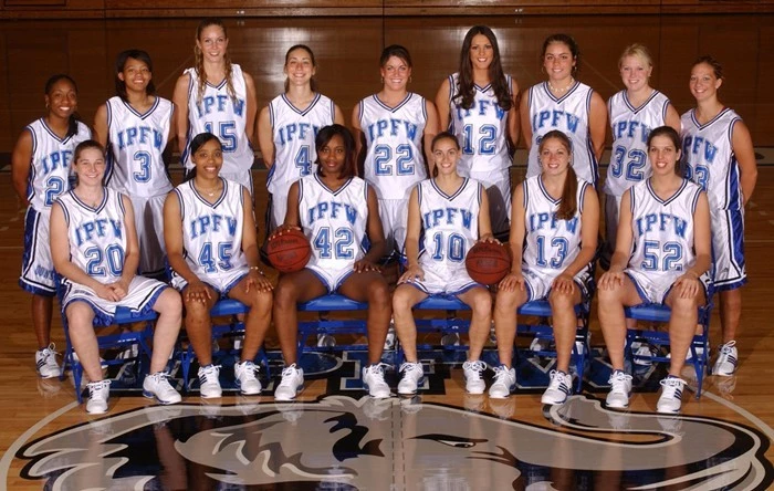2004-05 WBB Team
