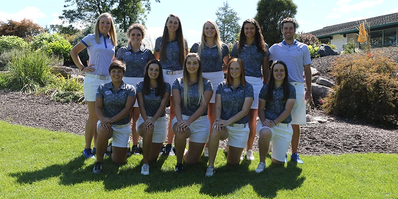 2016-17 women's golf team picture