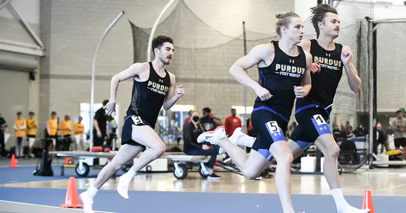 Men's T&F Recap (SVSU)