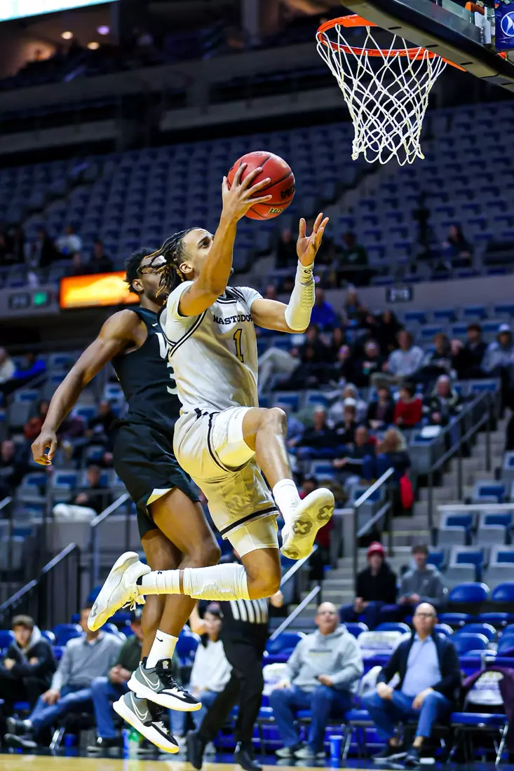 Mastodons vs. Cleveland State