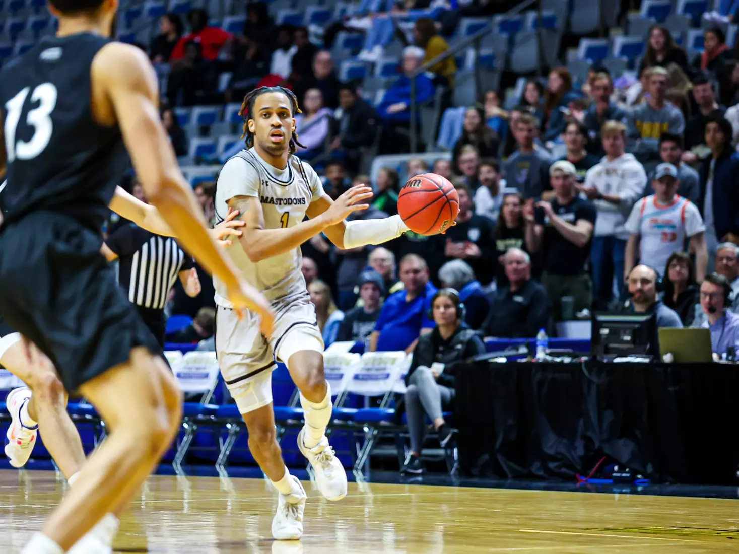 Mastodons vs. Cleveland State