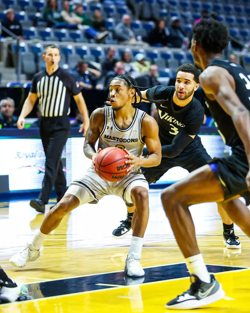 Mastodons vs. Cleveland State